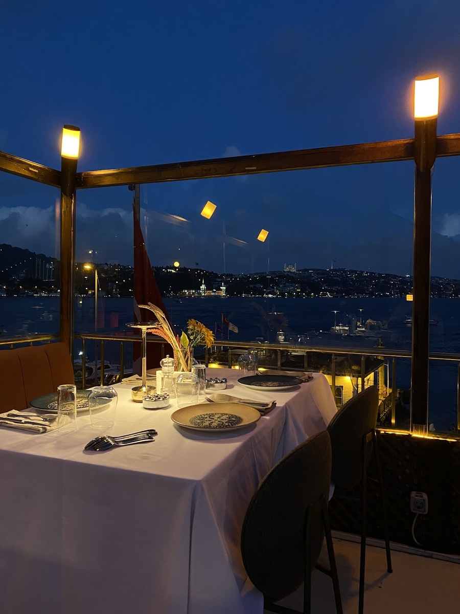 Danış Ethnic Restaurant İstanbul