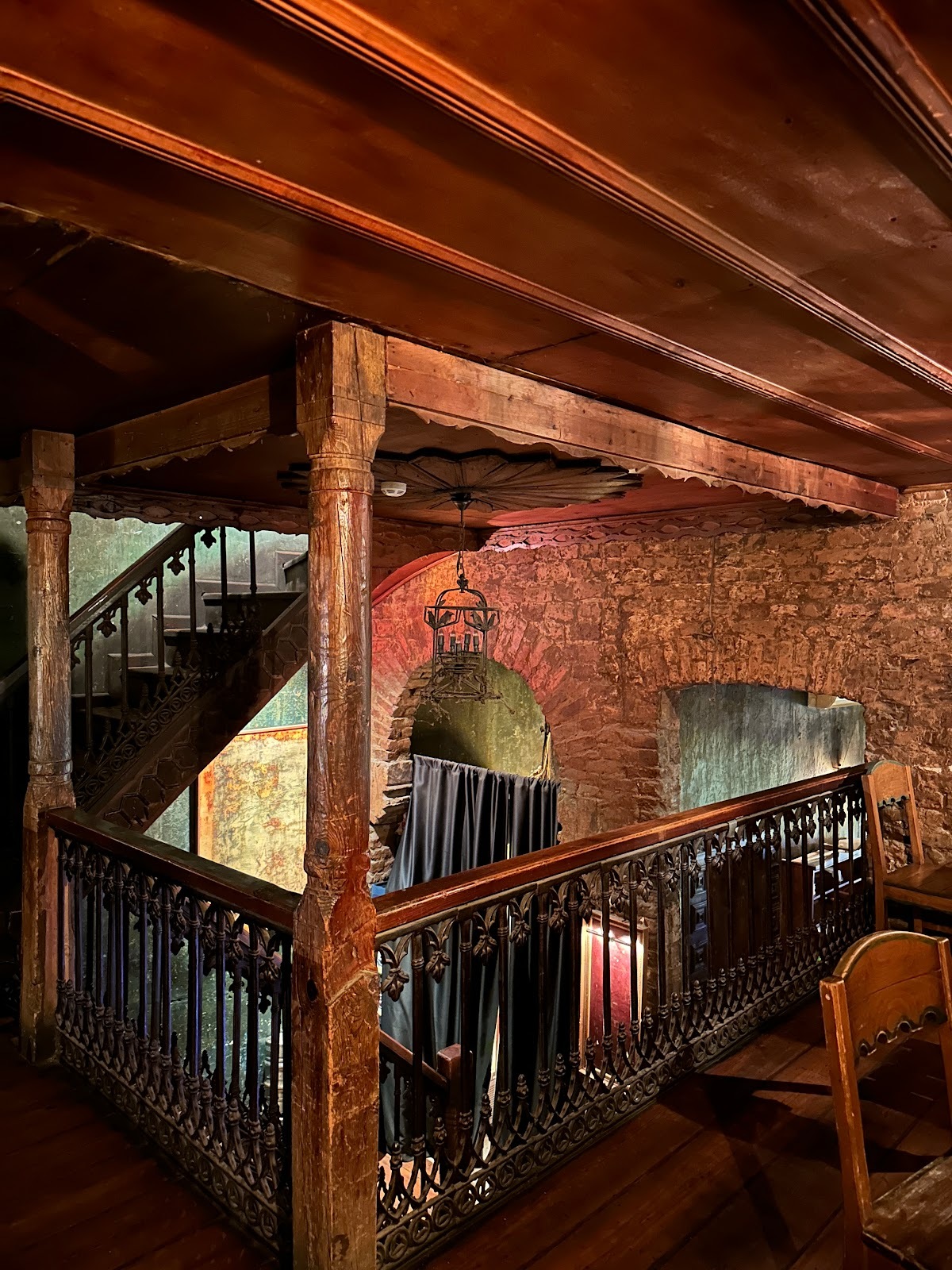 Karga Bar