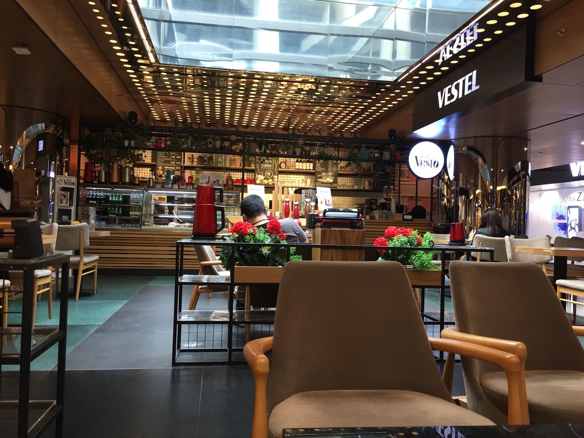 Zorlu Center Kafe Vesto