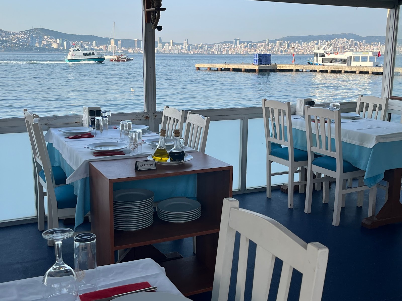 Nissi Restaurant