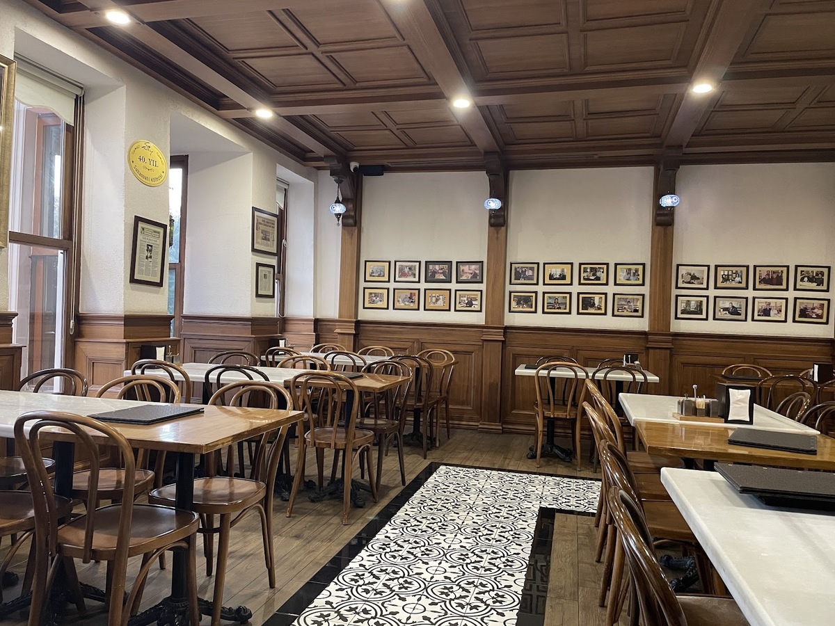 Sultanbahti Köfteci