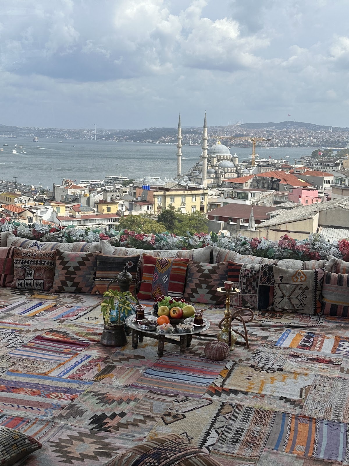 Taht Istanbul