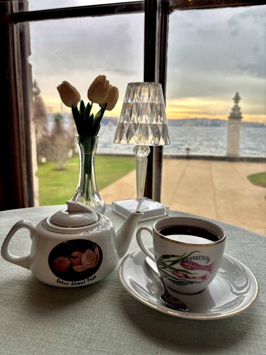 Şeker Ahmet Paşa Çay Salonu