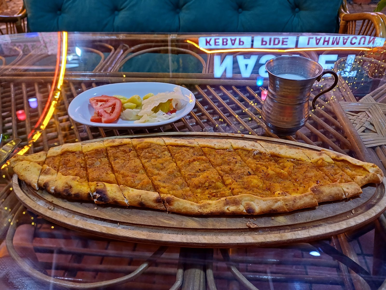 Nasip Et Kebap & Pide Salonu