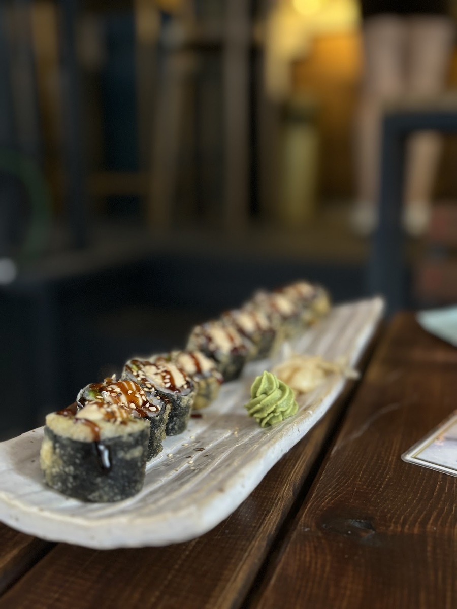 Moretenders’ Cocktail Crib