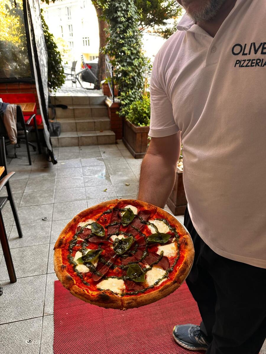 Olive's Pizzeria