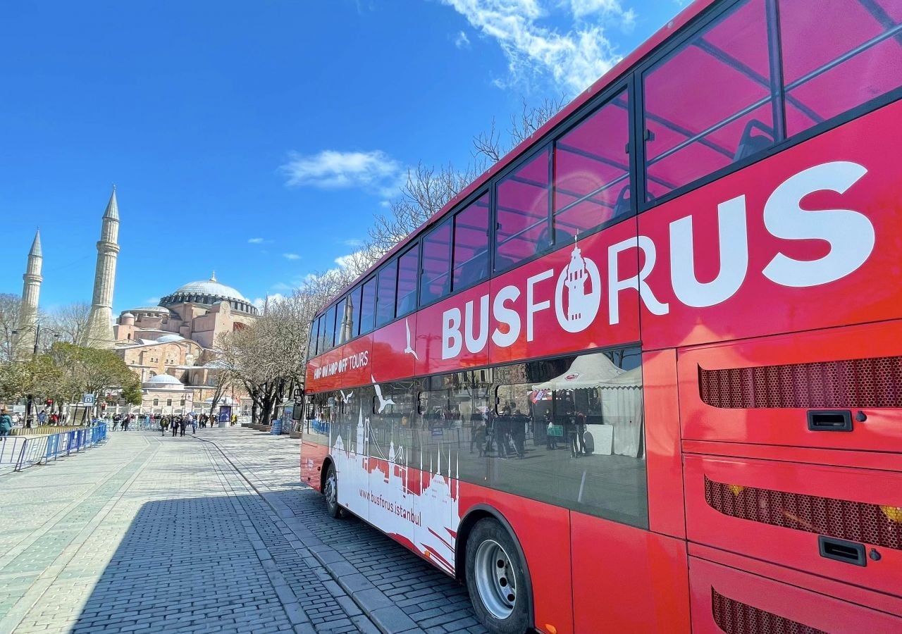 Istanbul Hop-on Hop-off Bus (Official Busforus Guide 2026)