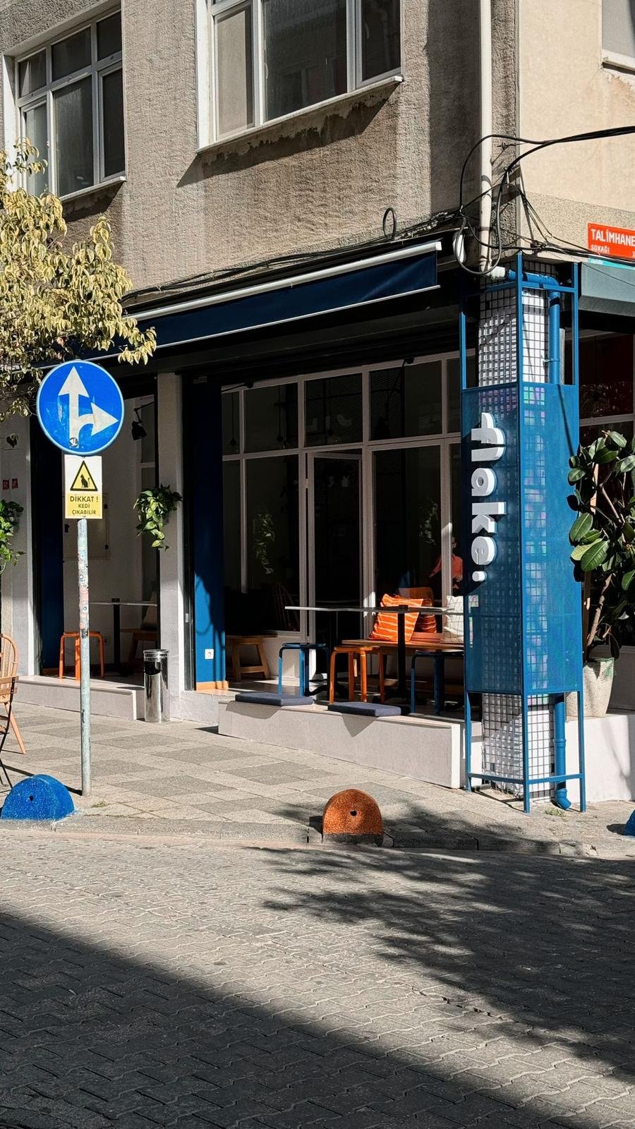 Flake Breakfast & More