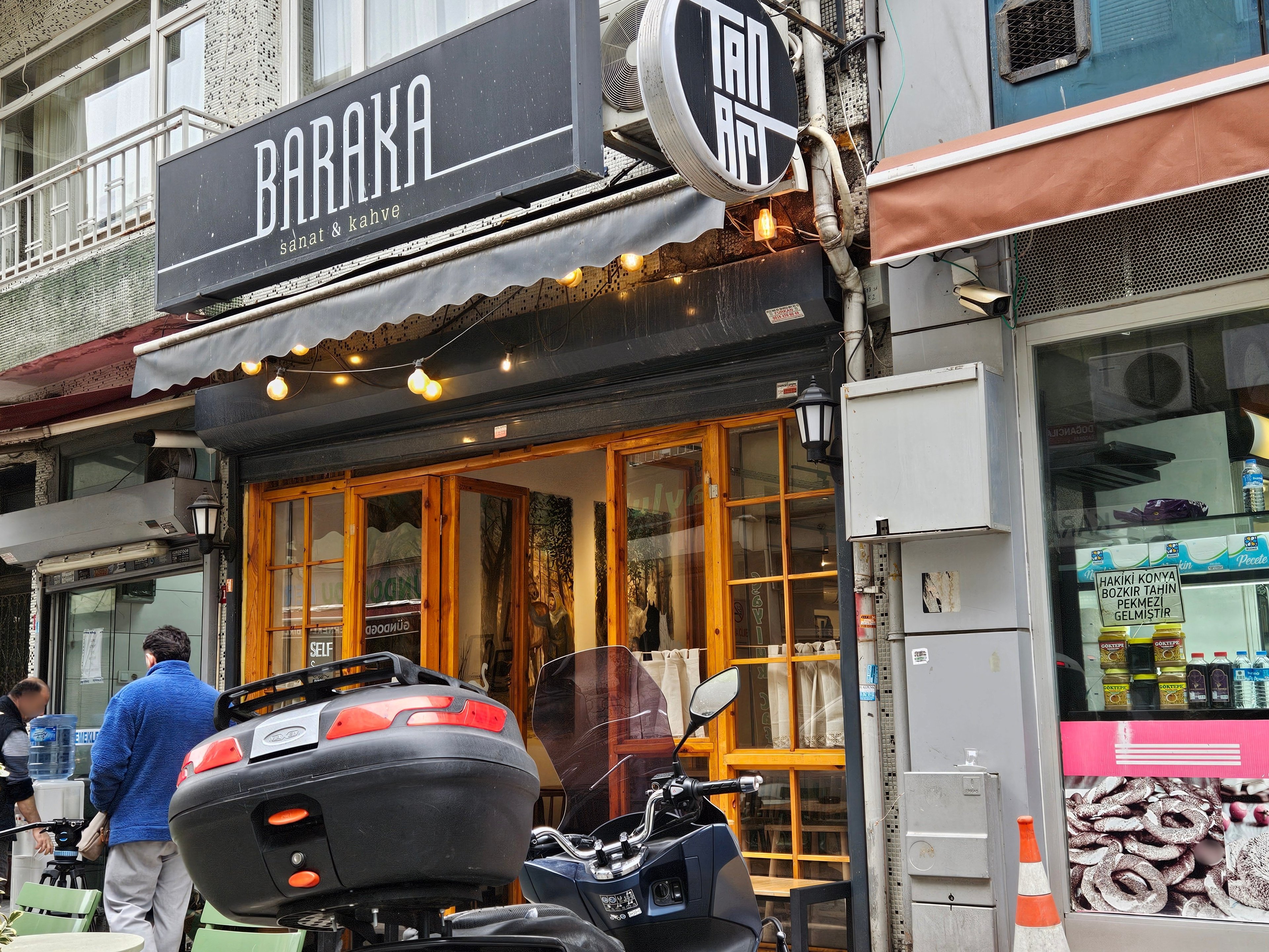 Baraka Sanat ve Kahve