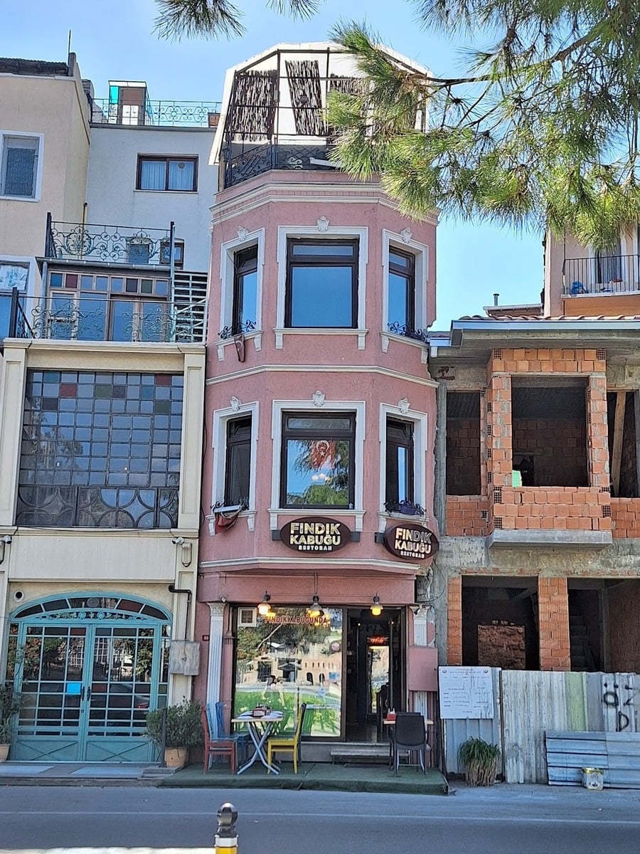 Fındık Kabuğunda Köfte