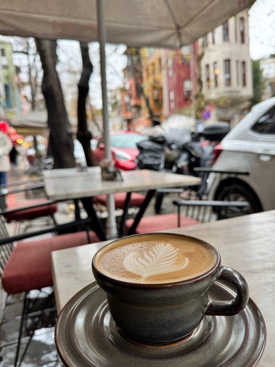 Aliki Cafe Kuzguncuk