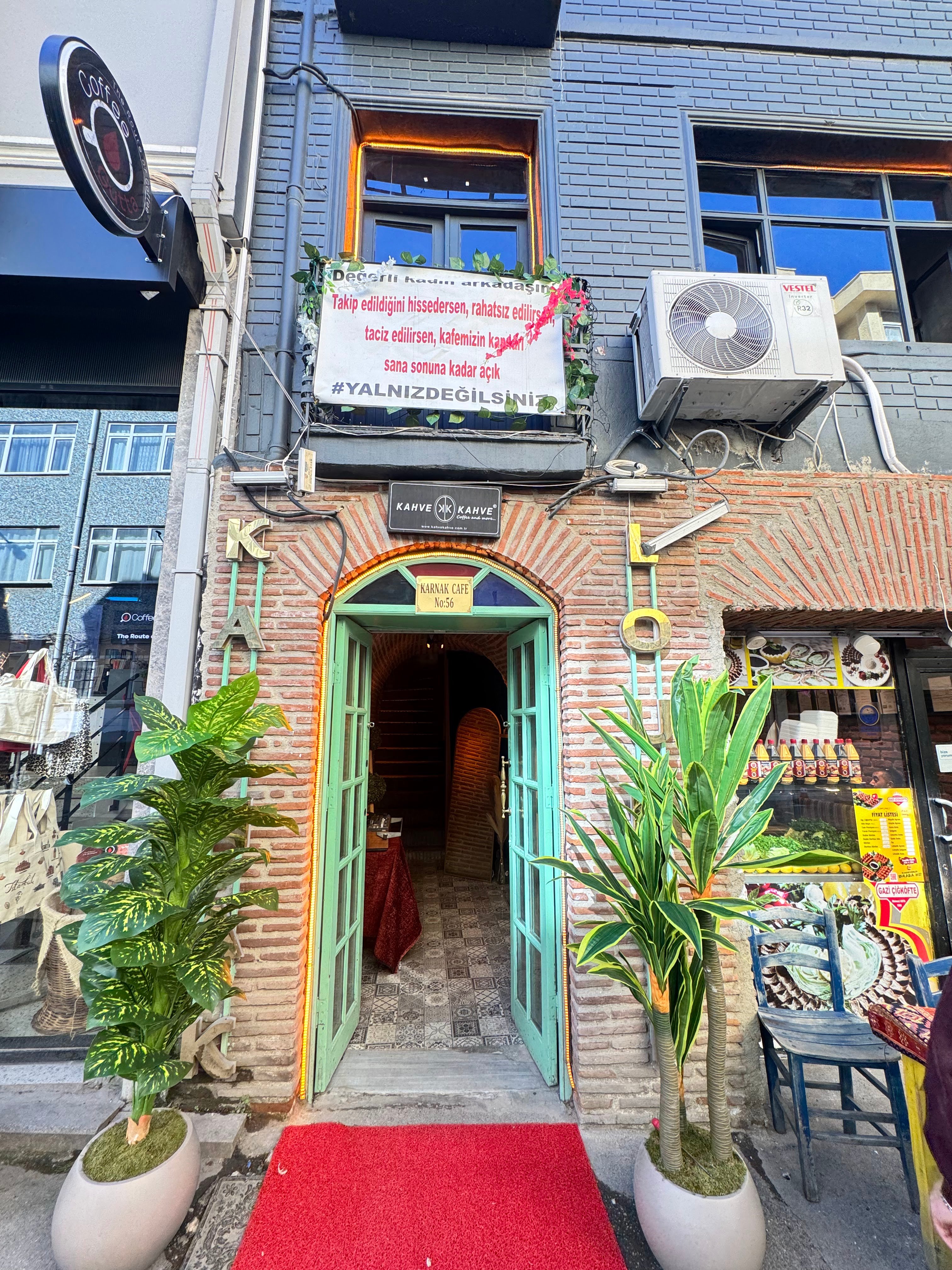 Karnak Kafe & Coffee shop