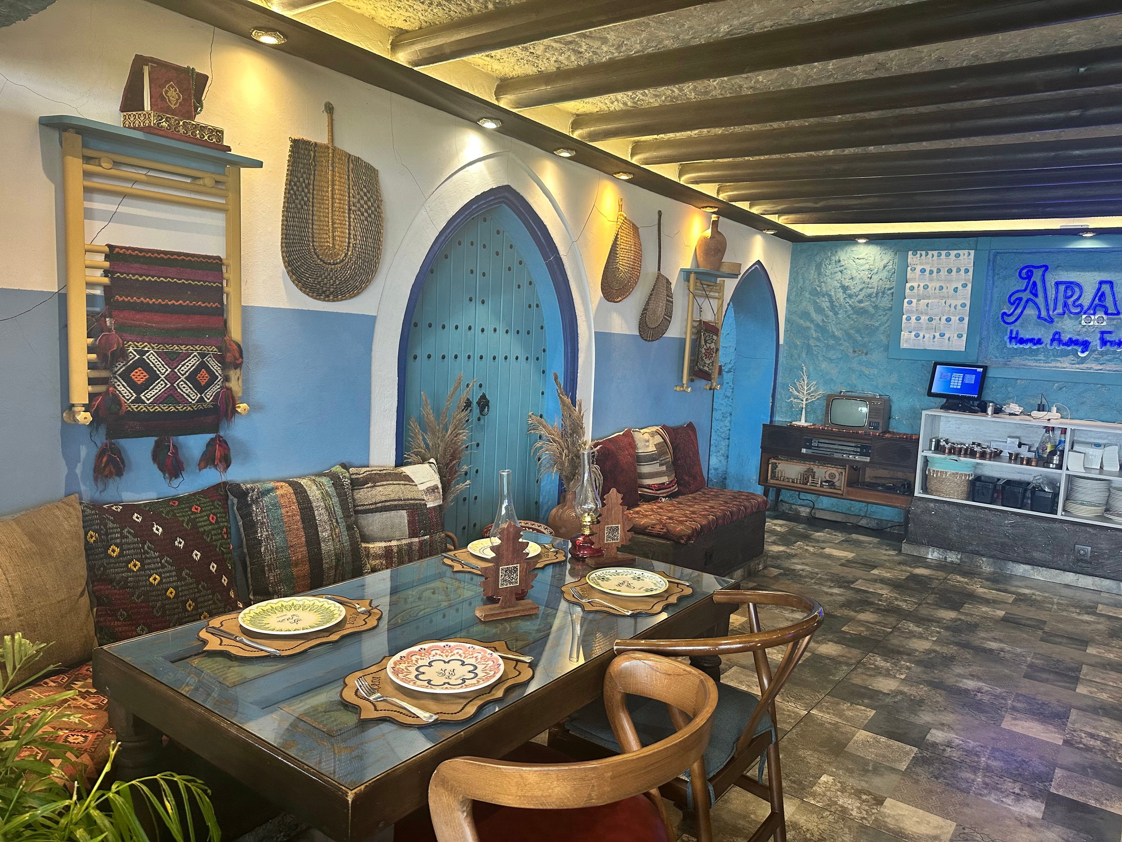 Arada Blue City Breakfast & Lebanese Cuisine