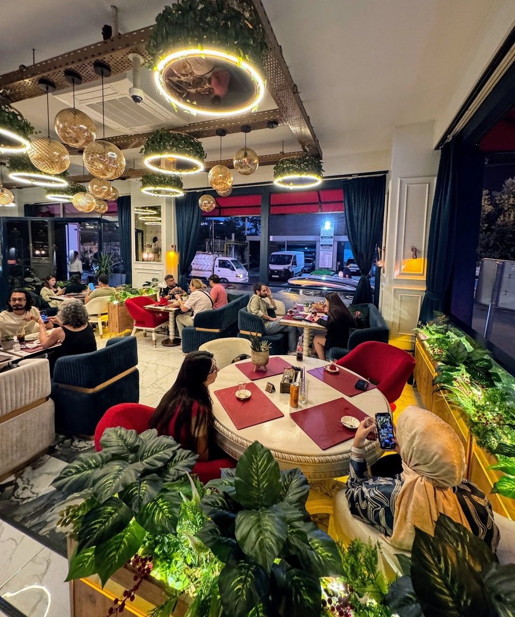 Resto Lordom bomonti