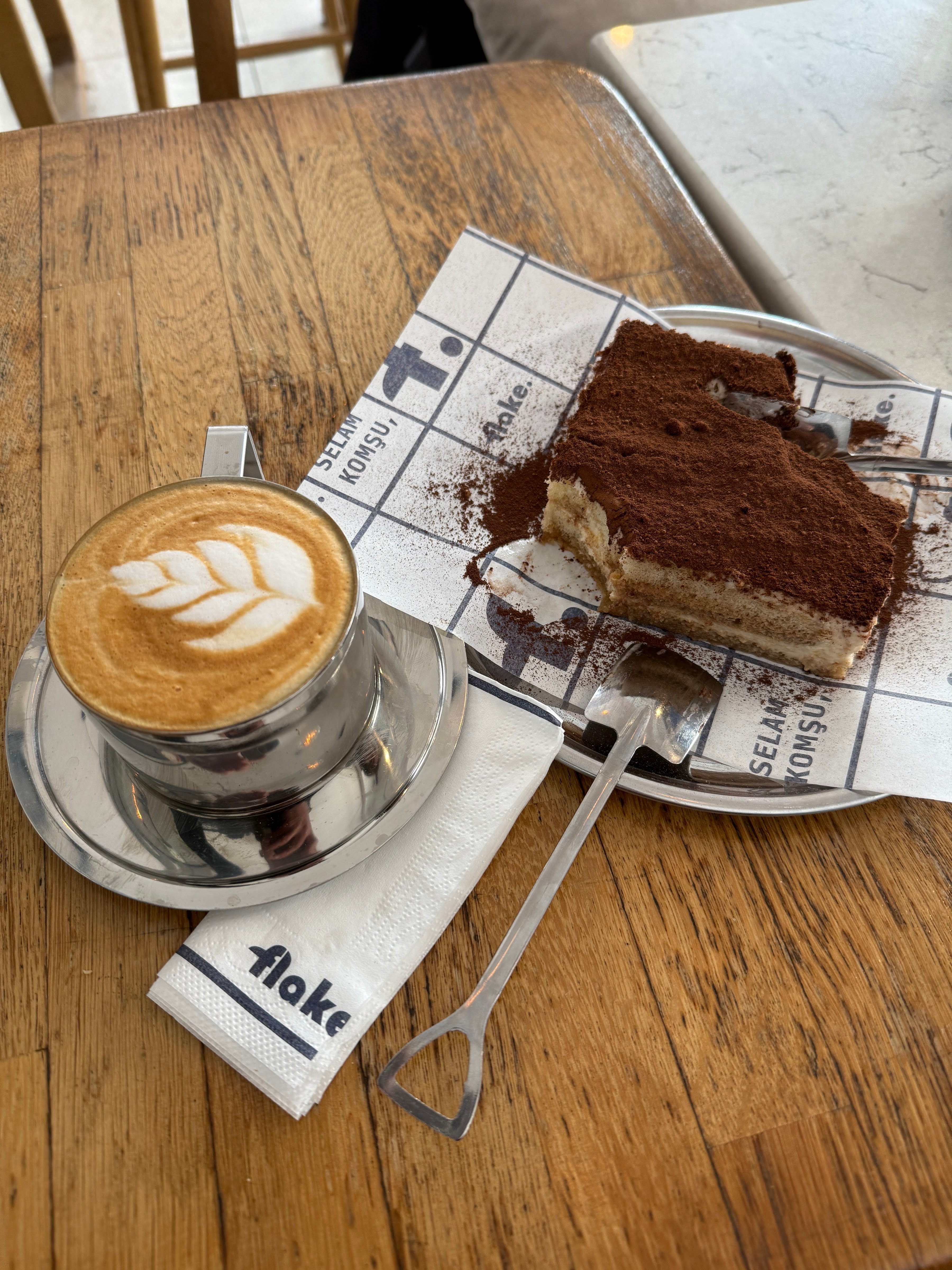 Flake Breakfast & More