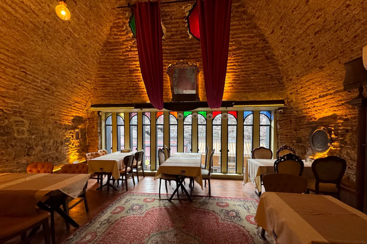 Pier Cafe Restaurant