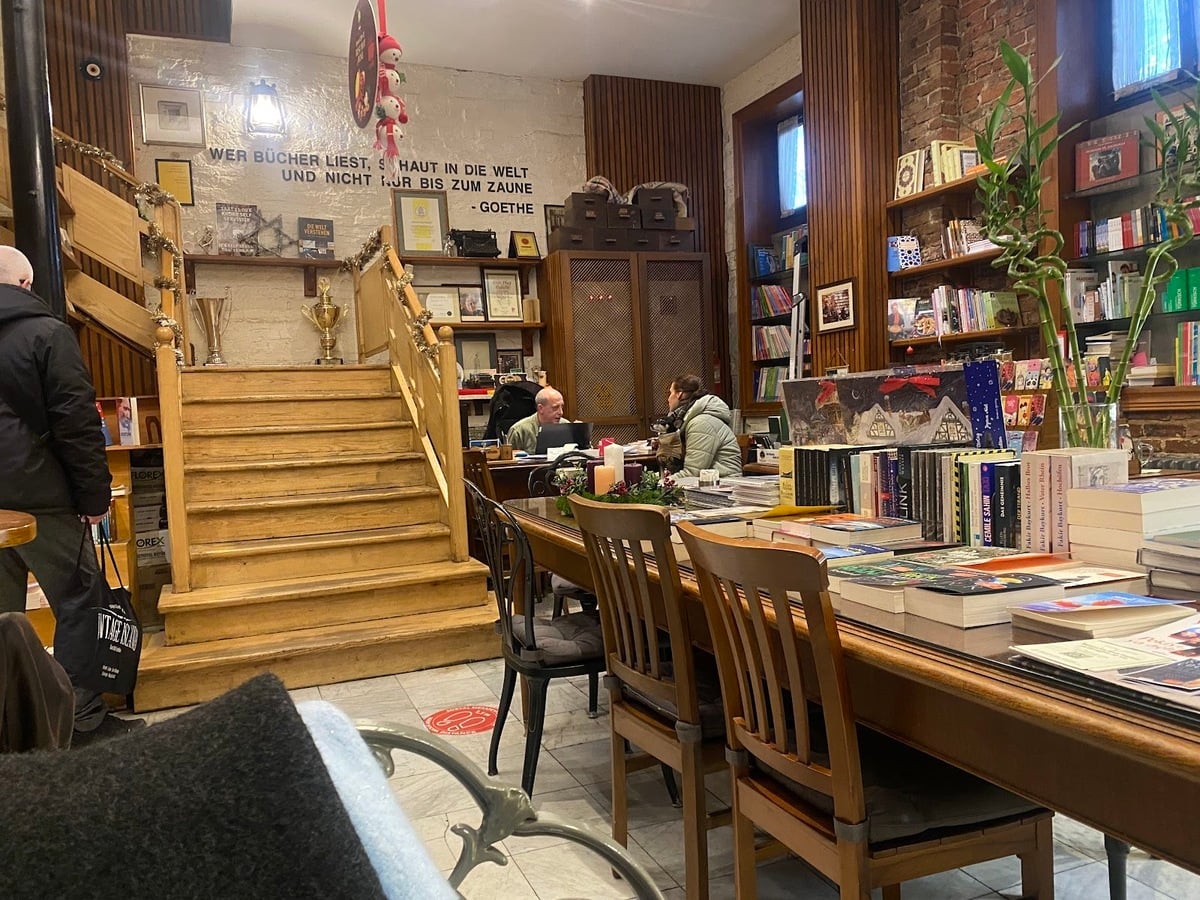 Turkish-German Bookstore & Cafe