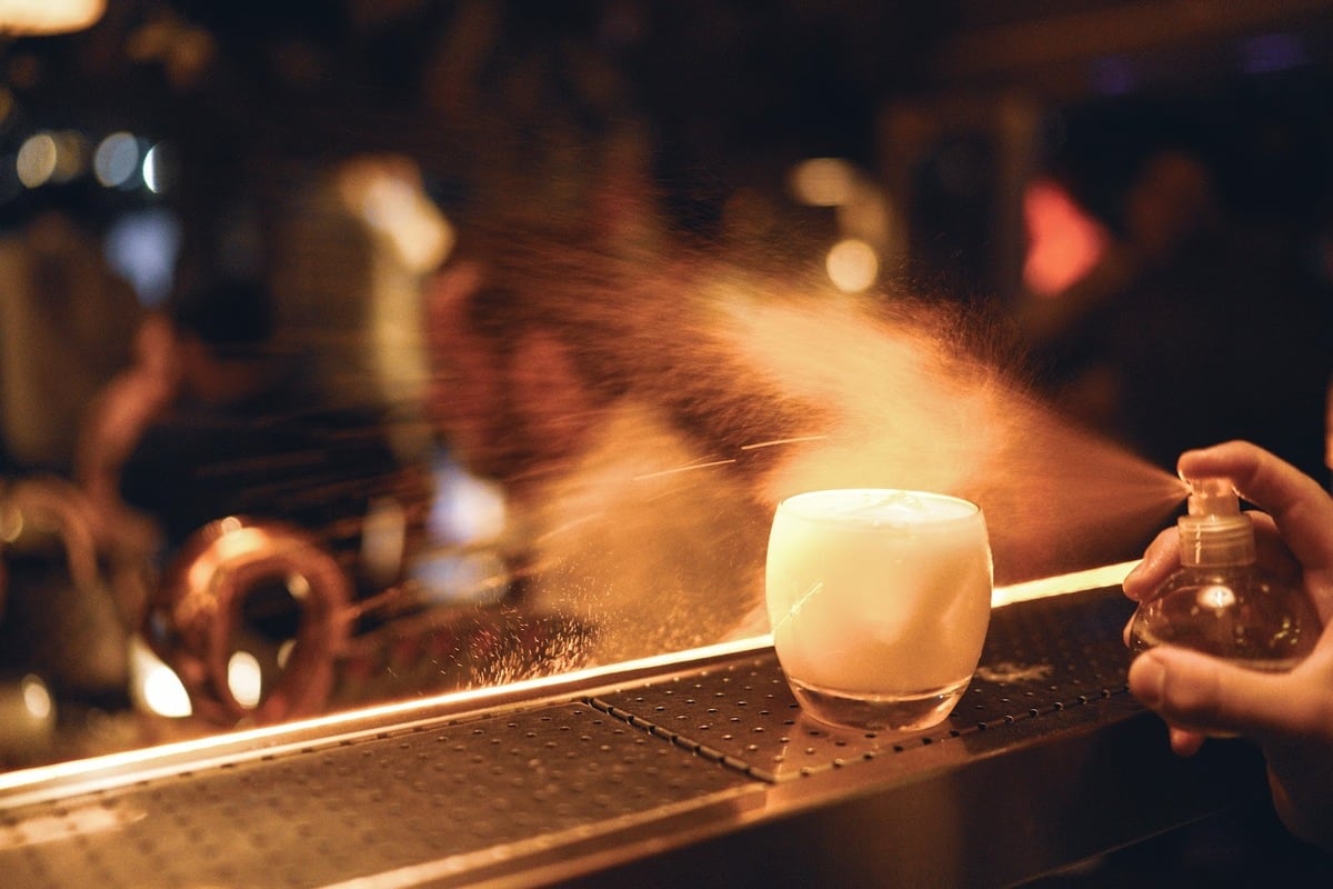 Alexandra Cocktail Bar