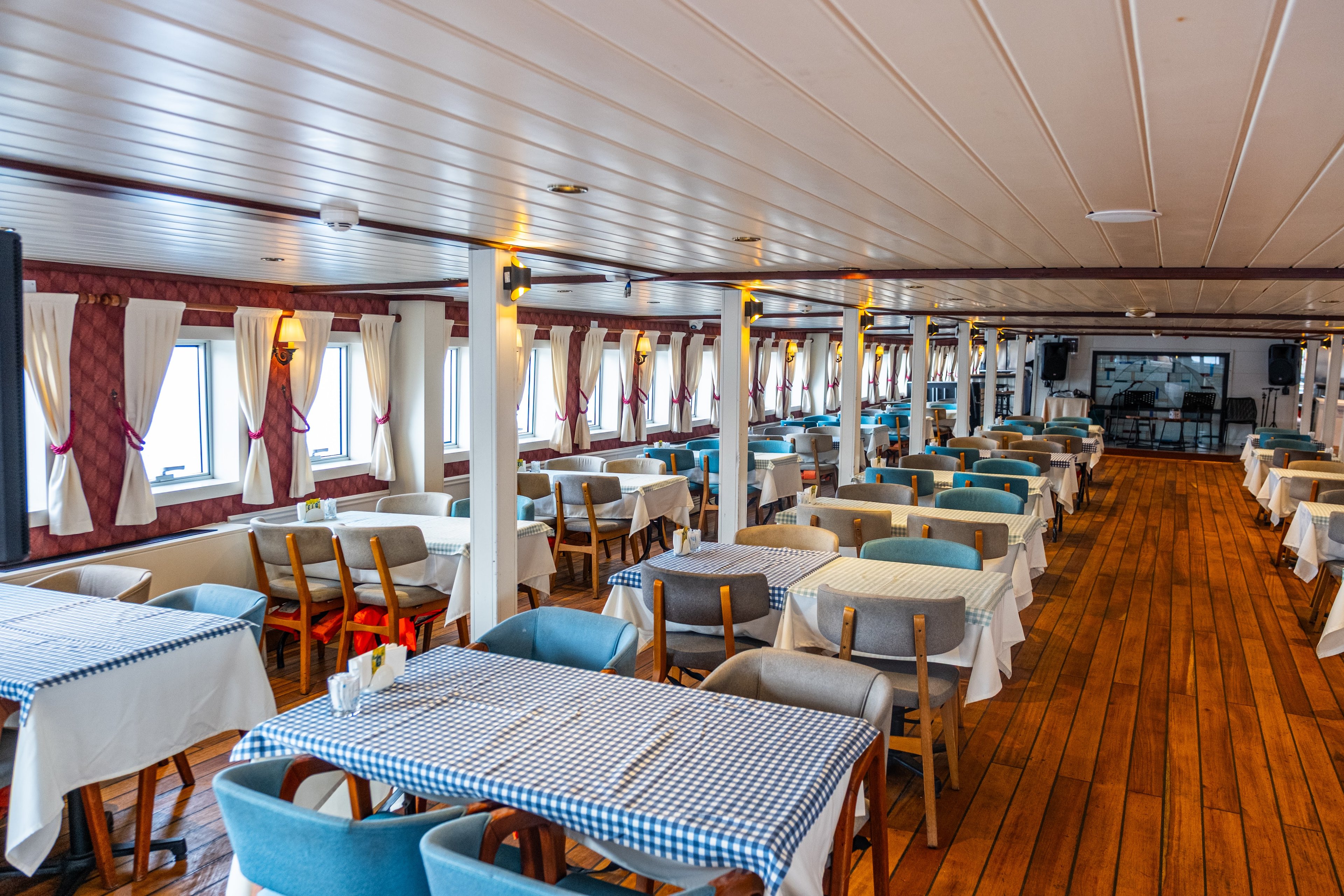 Le Vapeur Magique - TDİ Karaköy İskelesi