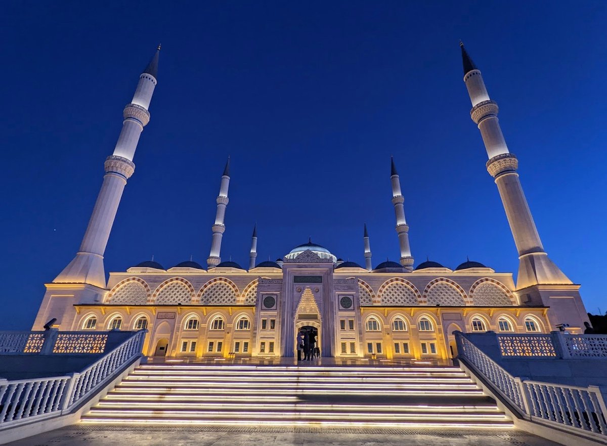 Çamlıca Mosque