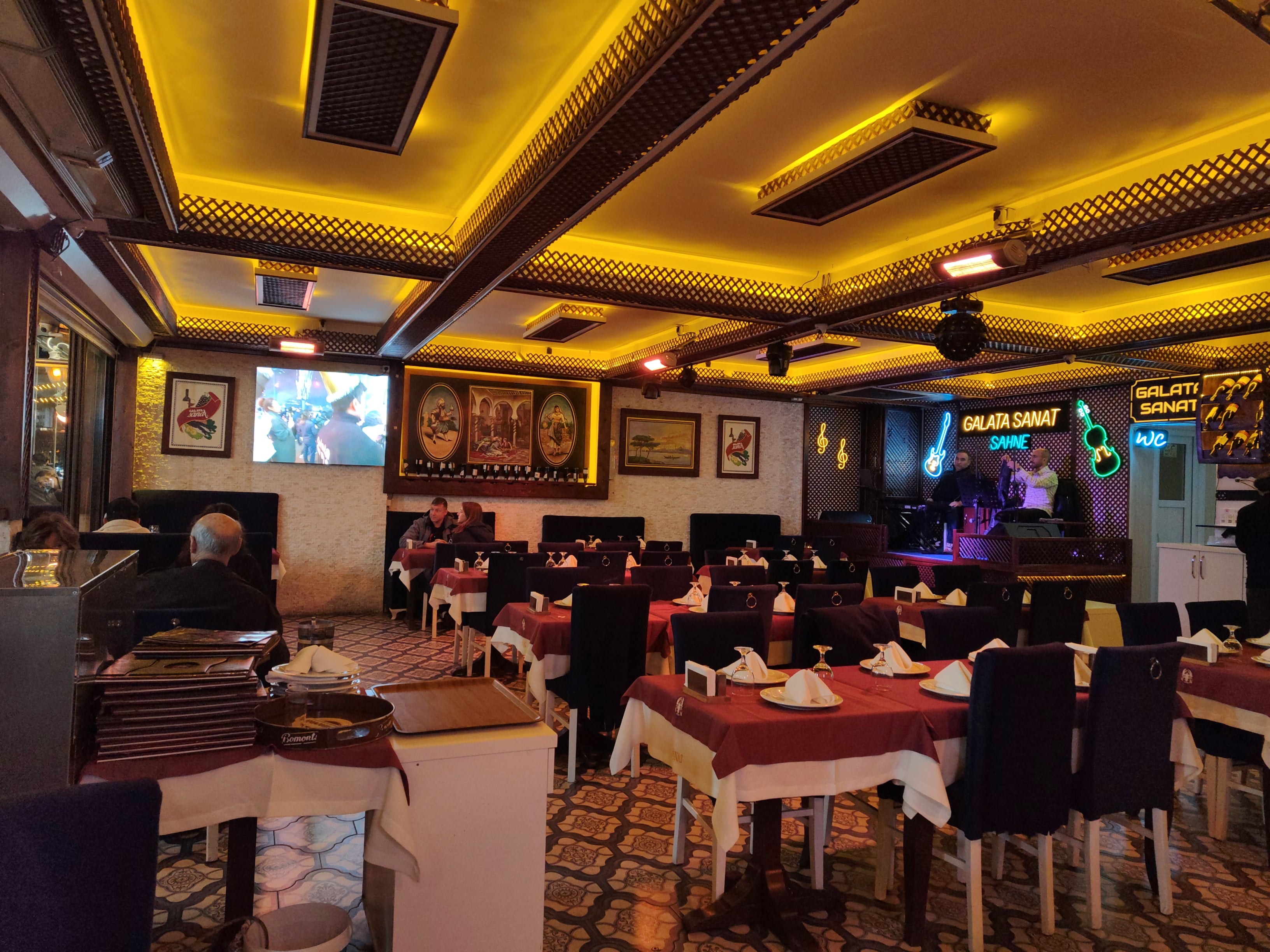 Galata Sanat Restaurant Galata Köprüsü