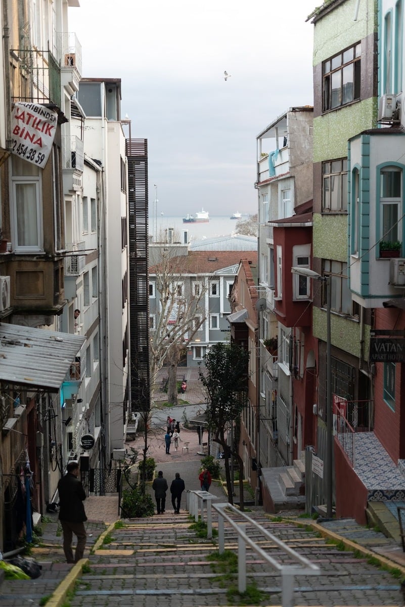 Neviye Sokağı Merdivenleri