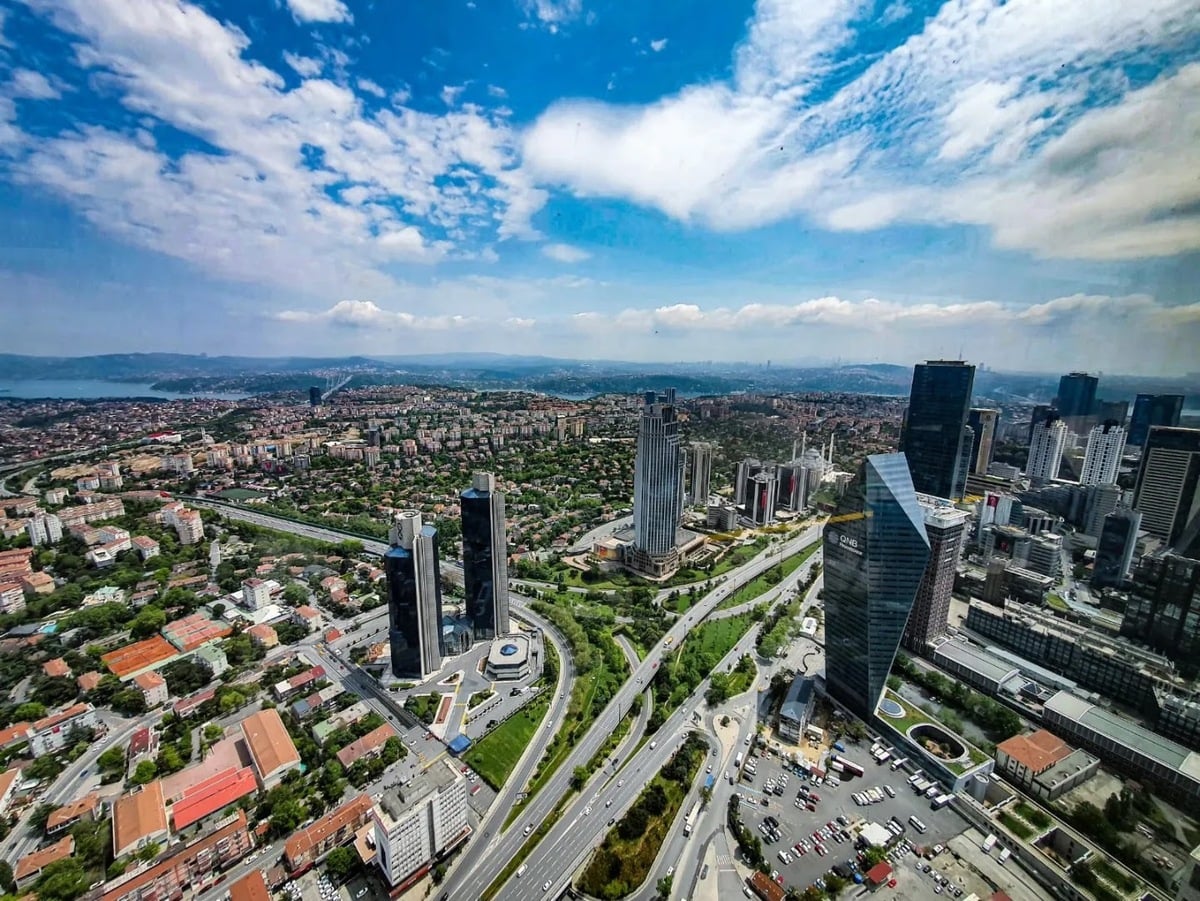 Istanbul Sapphire observation deck