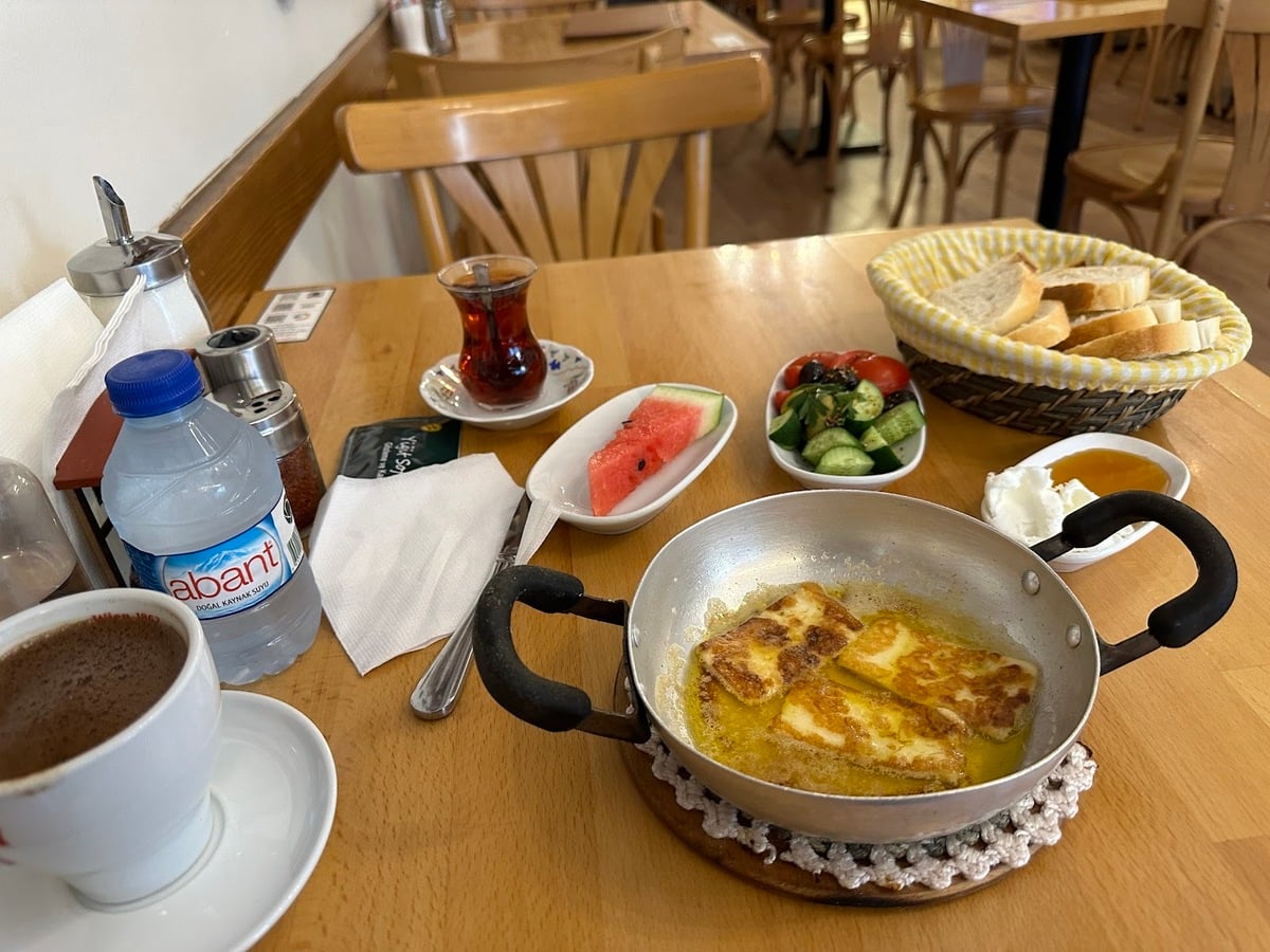 Yiğit Sofram Gözleme ve Kahvaltı