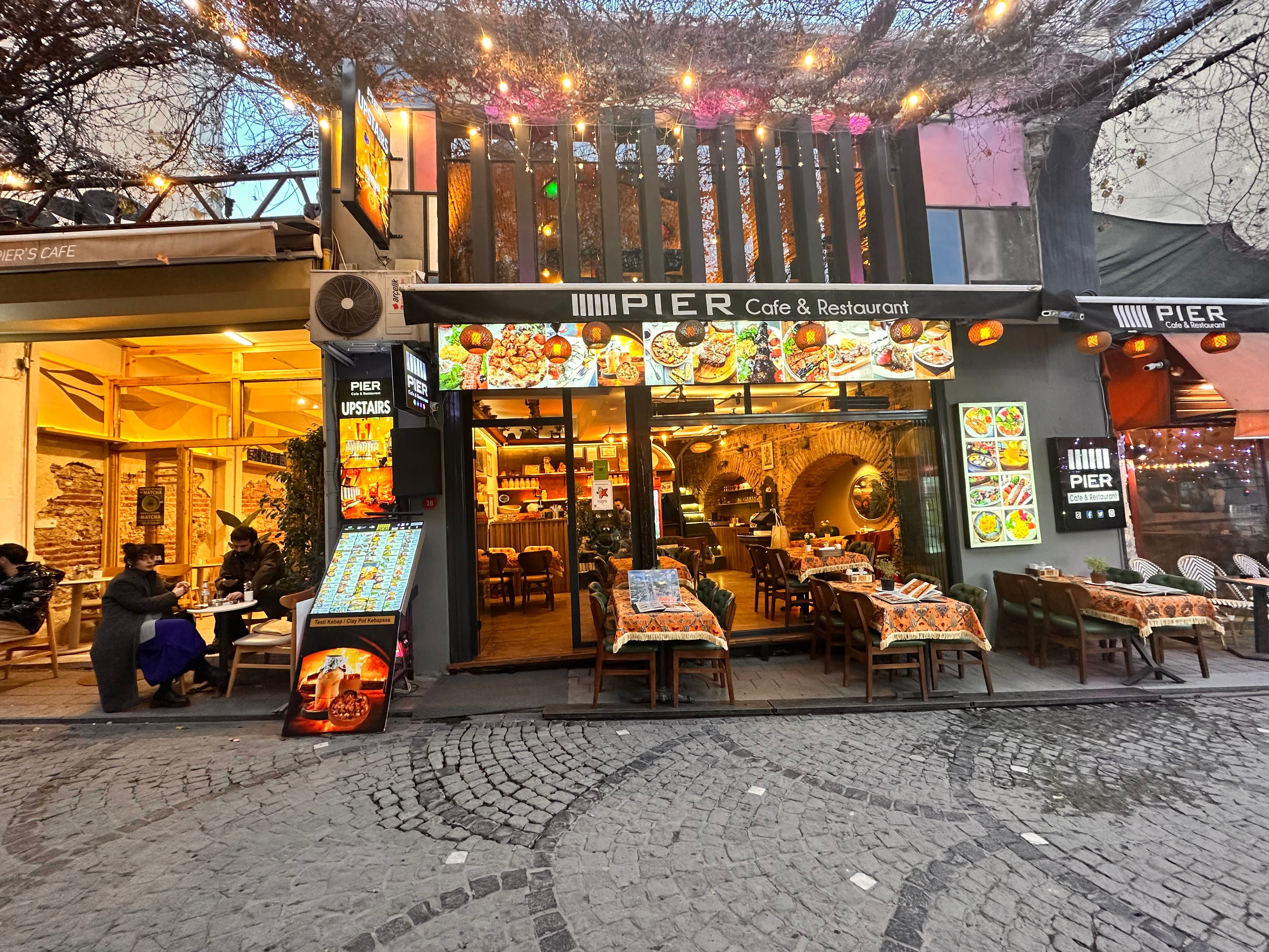 Pier Cafe Restaurant