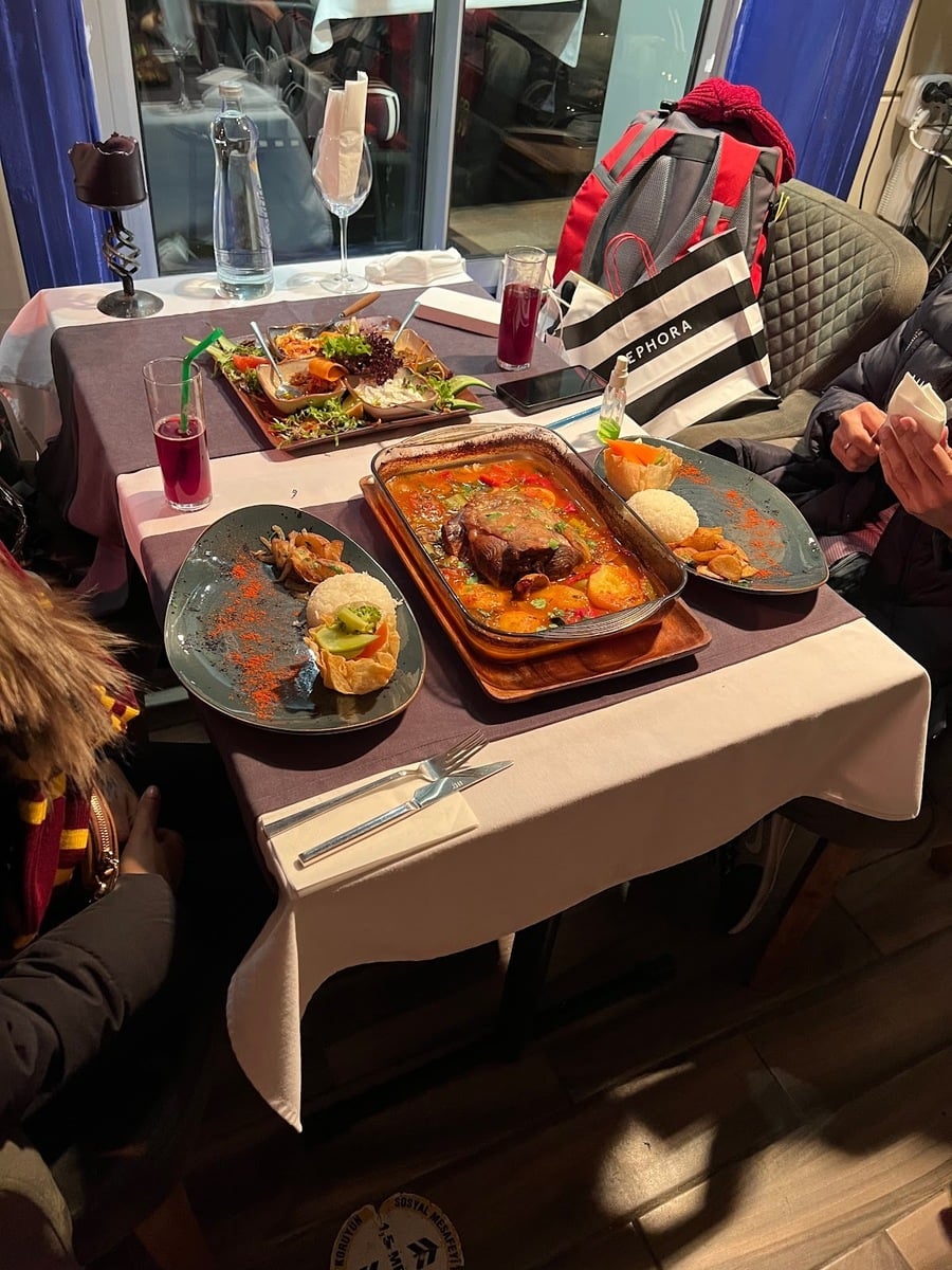 Novas Hagiasophia Restaurant