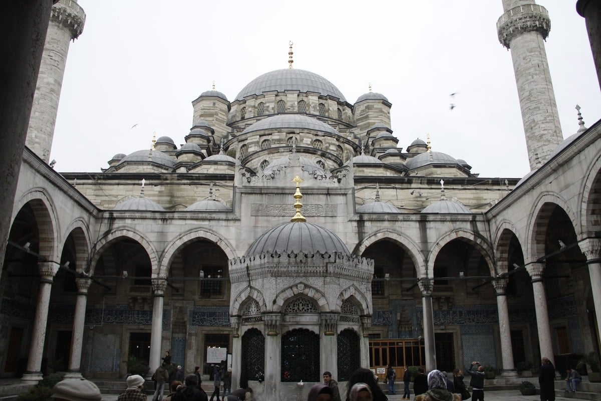 Rustam Pasha Mosque