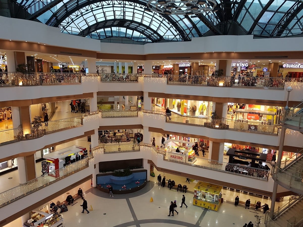 Olivium Outlet Center