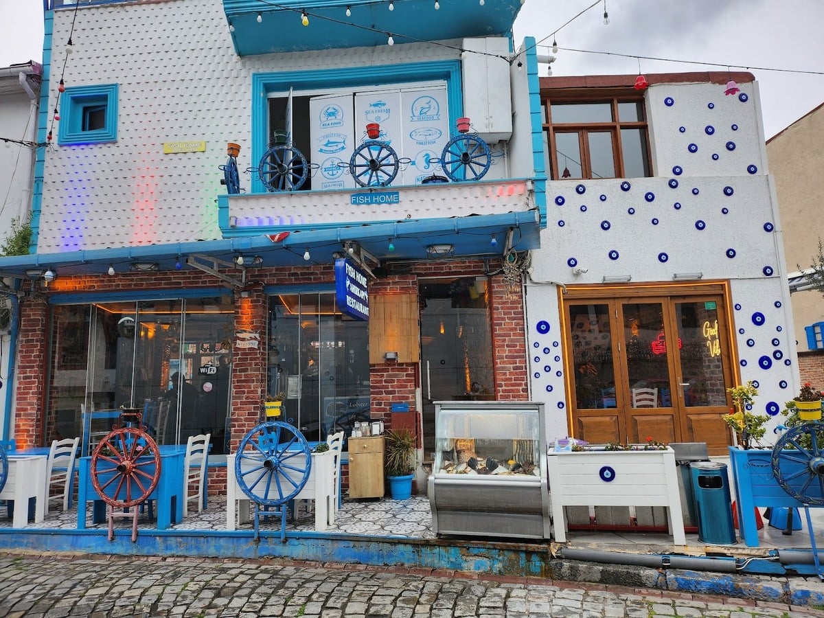 Fish Home Ahhir Kapi Restaurant