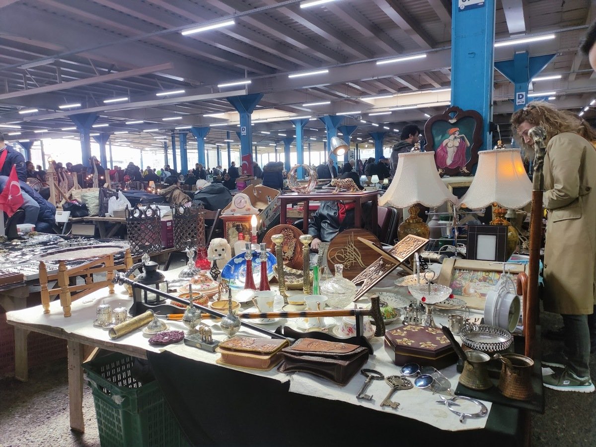 Feriköy Antique Bazar