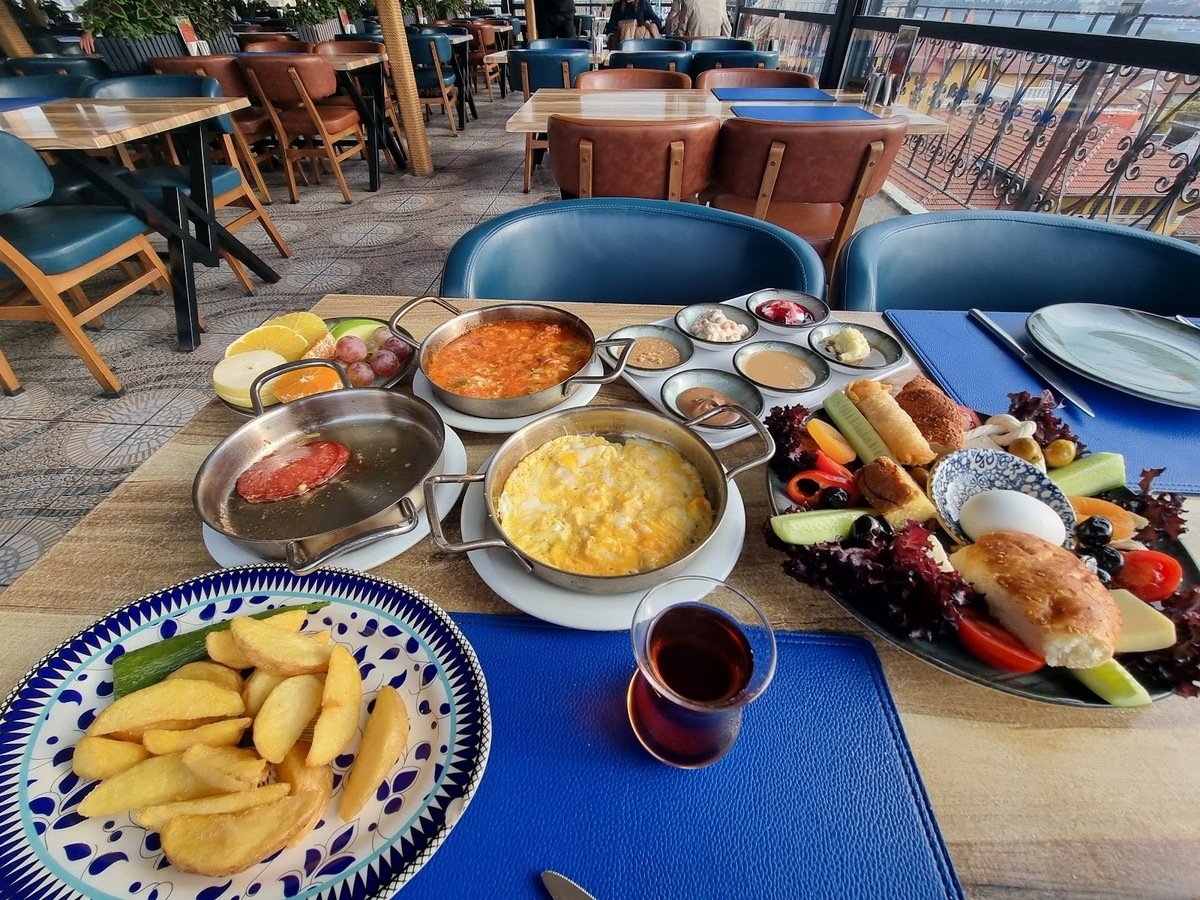 Seven Hills Restaurant