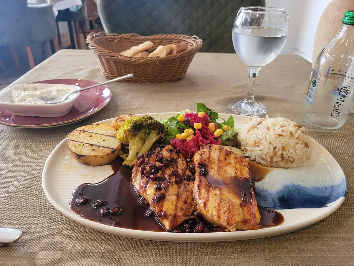 Novas Hagiasophia Restaurant